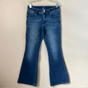 Maurices EverFlex Dark Mid Rise Bootcut Blue Denim Jeans SZ 8 Short